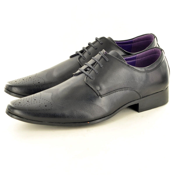 LACE UP BROGUE SHOES IN BLACK - The Sole Box