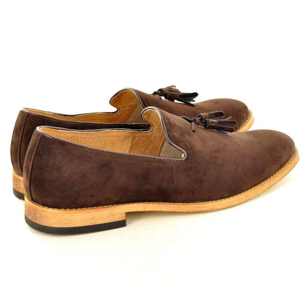 TASSEL LOAFERS IN BROWN SUEDE - The Sole Box
