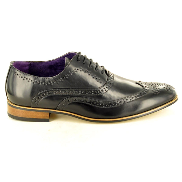 SMART PATENT LEATHER LINED BROGUE SHOES IN BLACK