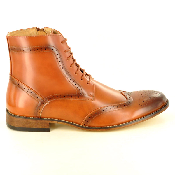 CHELSEA ANKLE BROGUE BOOTS IN TAN