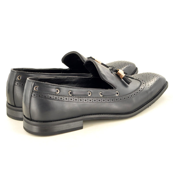 SLIP ON BROGUE LOAFERS WITH TASSEL IN BLACK