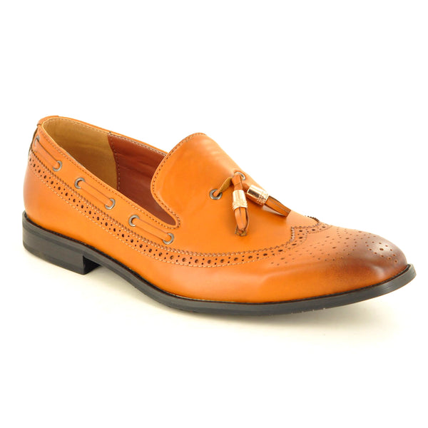 SLIP ON BROGUE LOAFERS WITH TASSEL IN BROWN